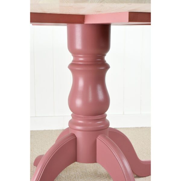 Pedestal of Babylon round dining table